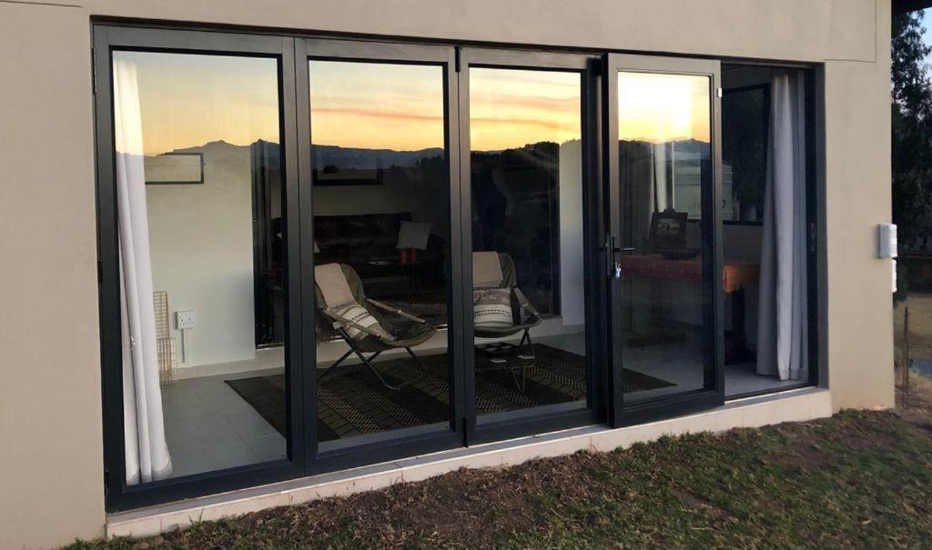 Sunset View Self Catering Cottage Underberg Exterior photo